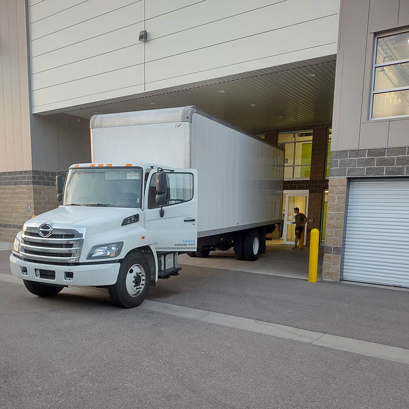 a truck for long distance moving service